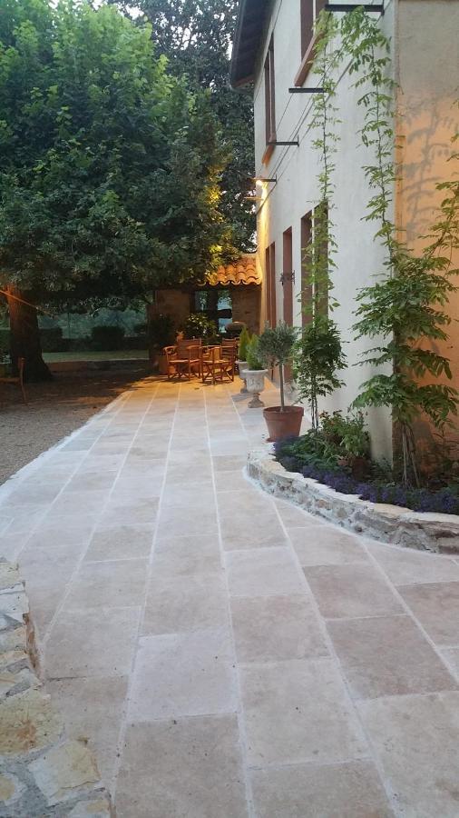 Les Gris Bed & Breakfast